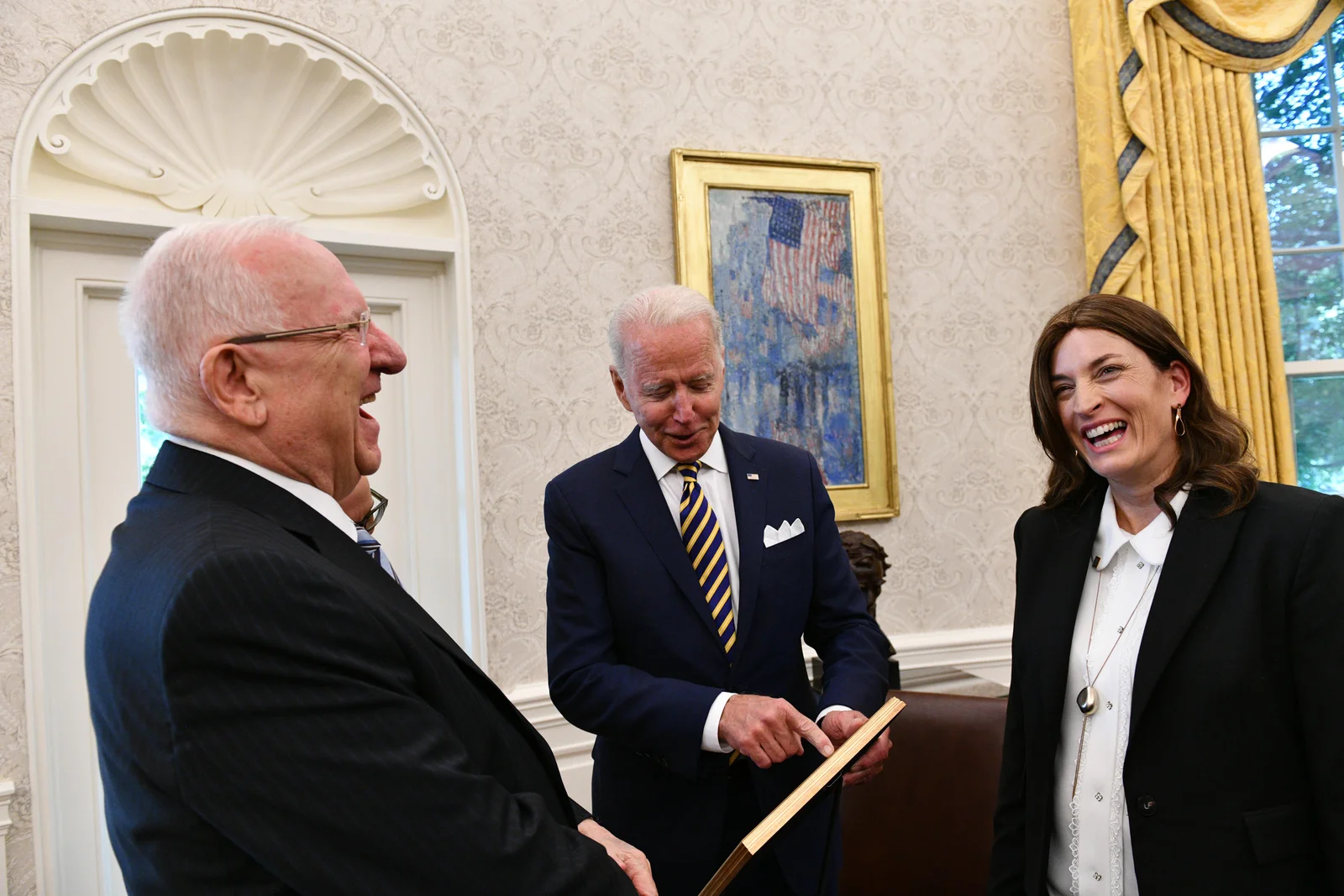 Dr. Rivka Ravitz with President Joe Biden and Israel's 10th President at the White House.